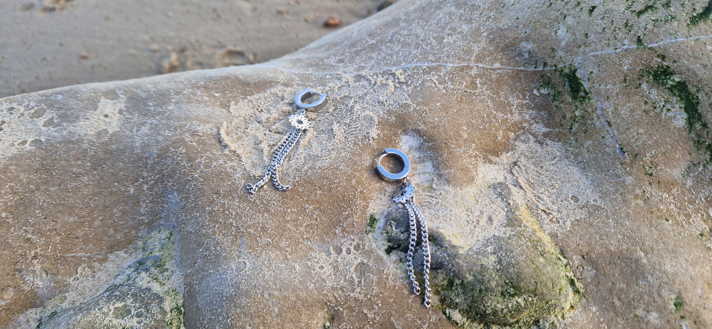 Beautiful stainless steel double chain and flower earrings