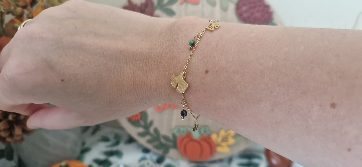 Delicate stainless steel ginkgo leafs charm bracelet in gold